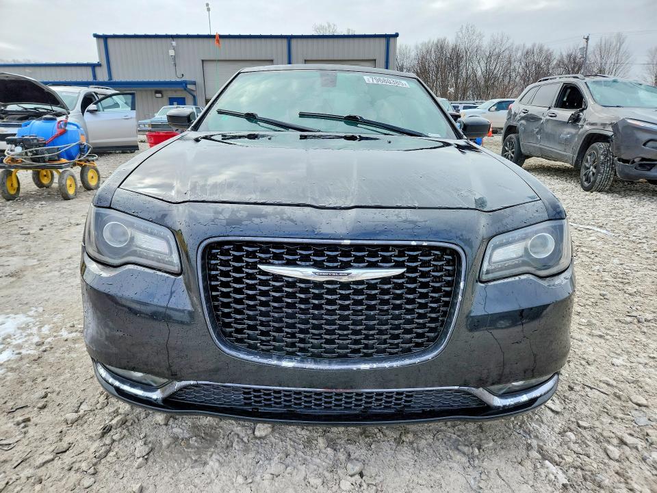 Продаж на аукціоні авто 2016 Chrysler 300, vin: 2C3CCAGG0GH182693, номер лоту: 79680385