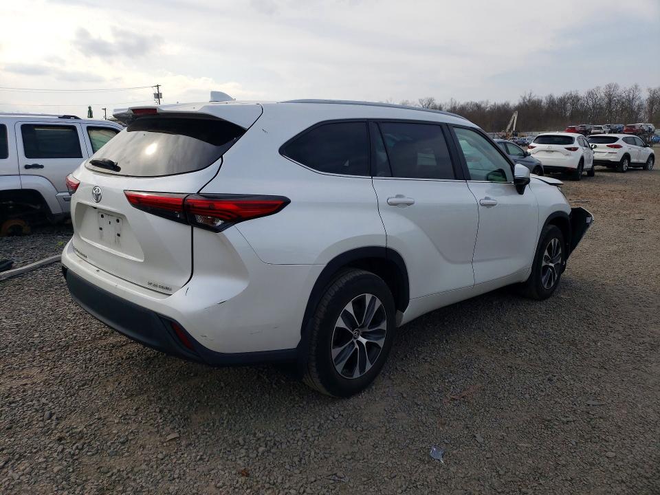 Продажа на аукционе авто 2023 Toyota Highlander, vin: 5TDKDRBH4PS034521, номер лота: 47433016