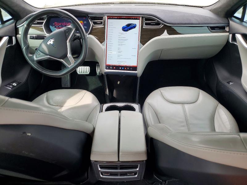 47610396 :رقم المزاد ، 5YJSA1H11EFP55806 vin ، 2014 Tesla Model S مزاد بيع