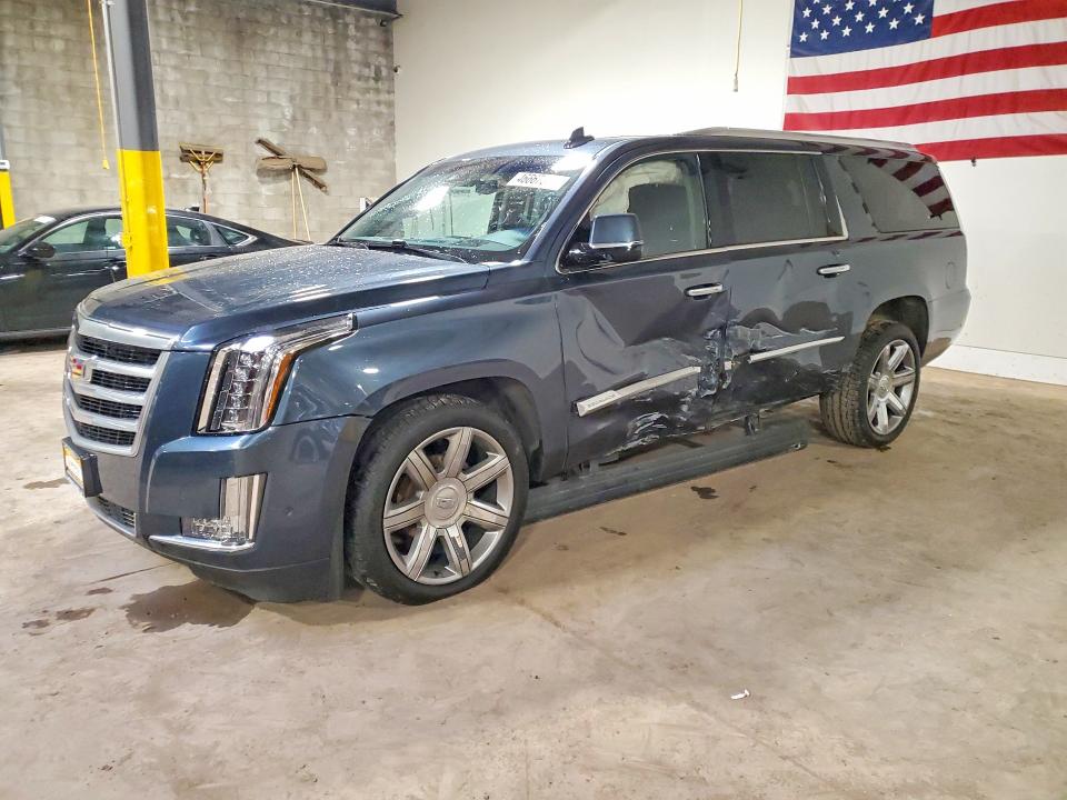 2019 Cadillac Escalade მანქანა იყიდება აუქციონზე, vin: 1GYS4JKJ5KR183302, აუქციონის ნომერი: 46667396