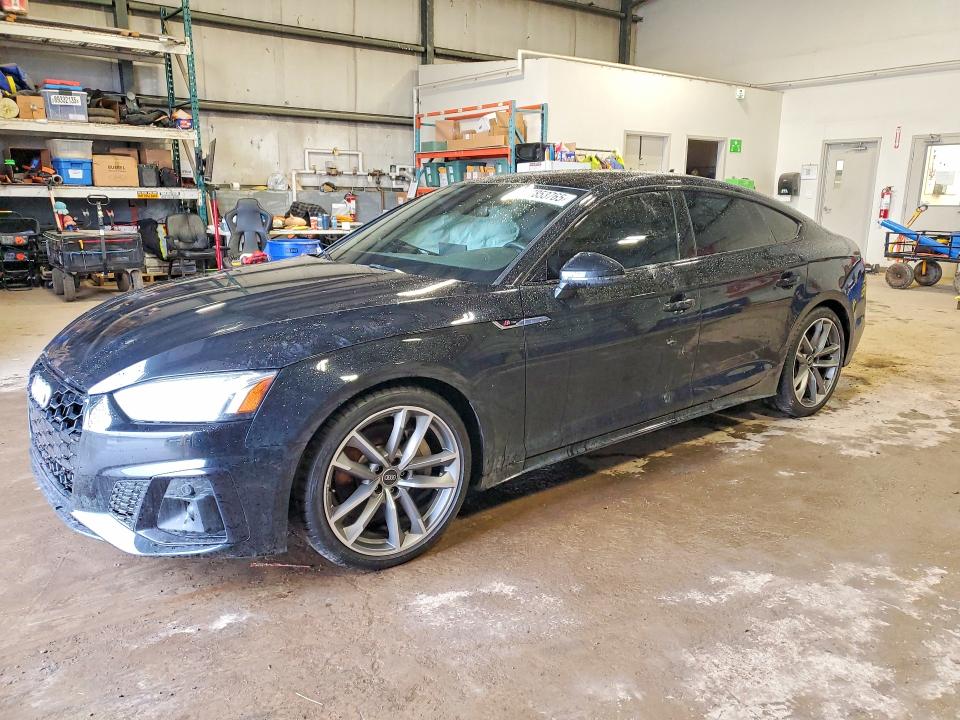 Продажа на аукционе авто 2021 Audi A5, vin: WAUFACF53MA049394, номер лота: 77853765