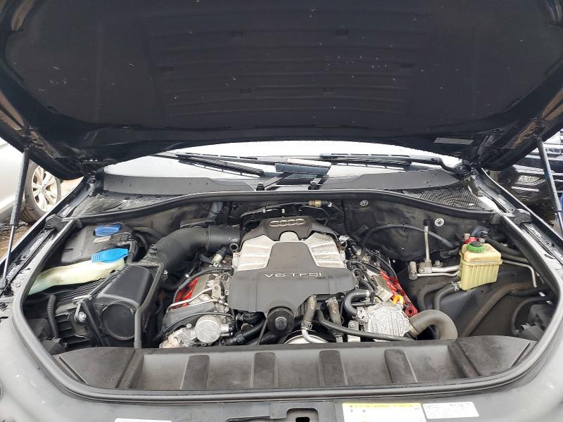 Продажа на аукционе авто 2015 Audi Q7, vin: WA1LGAFE3FD030803, номер лота: 45694916