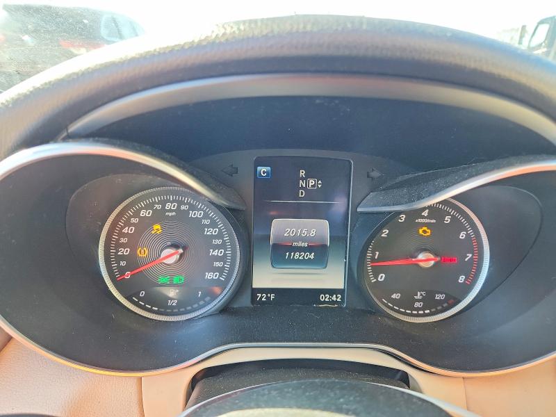 41951426 :رقم المزاد ، 55SWF4KB1FU052762 vin ، 2015 Mercedes Benz C مزاد بيع