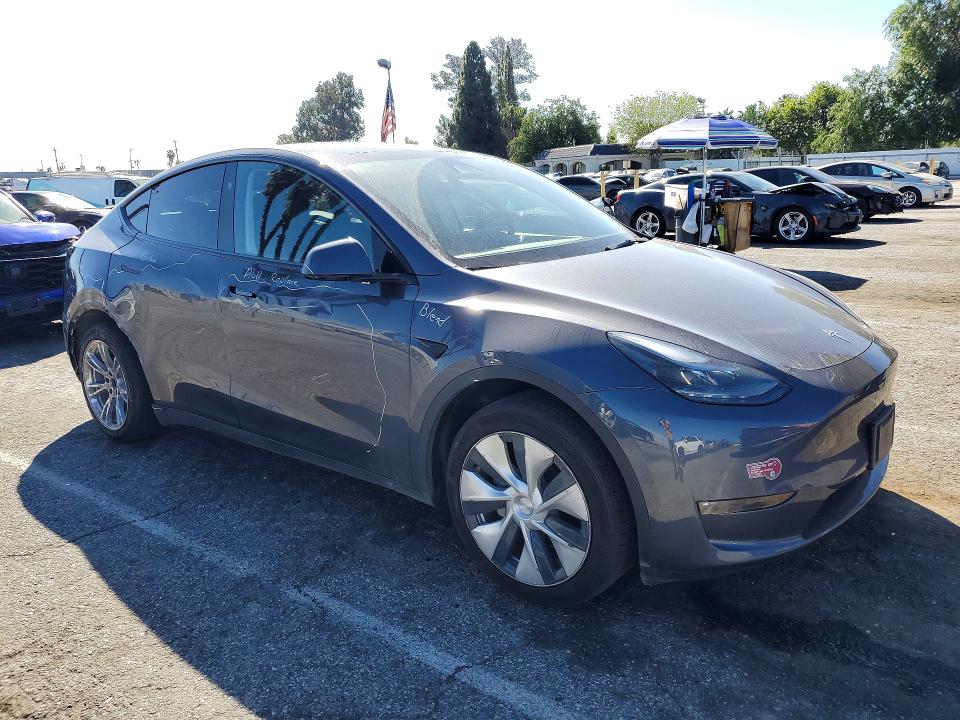 Продаж на аукціоні авто 2023 Tesla Model Y, vin: 7SAYGDED2PF964843, номер лоту: 46548606