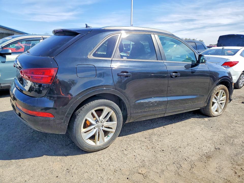 Продажа на аукционе авто 2017 Audi Q3, vin: WA1ECCFS0HR003960, номер лота: 46983316
