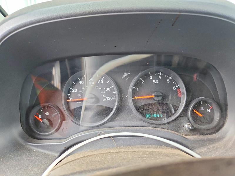 47385346 :رقم المزاد ، 1J4NT4FB8AD560432 vin ، 2010 Jeep Compass مزاد بيع