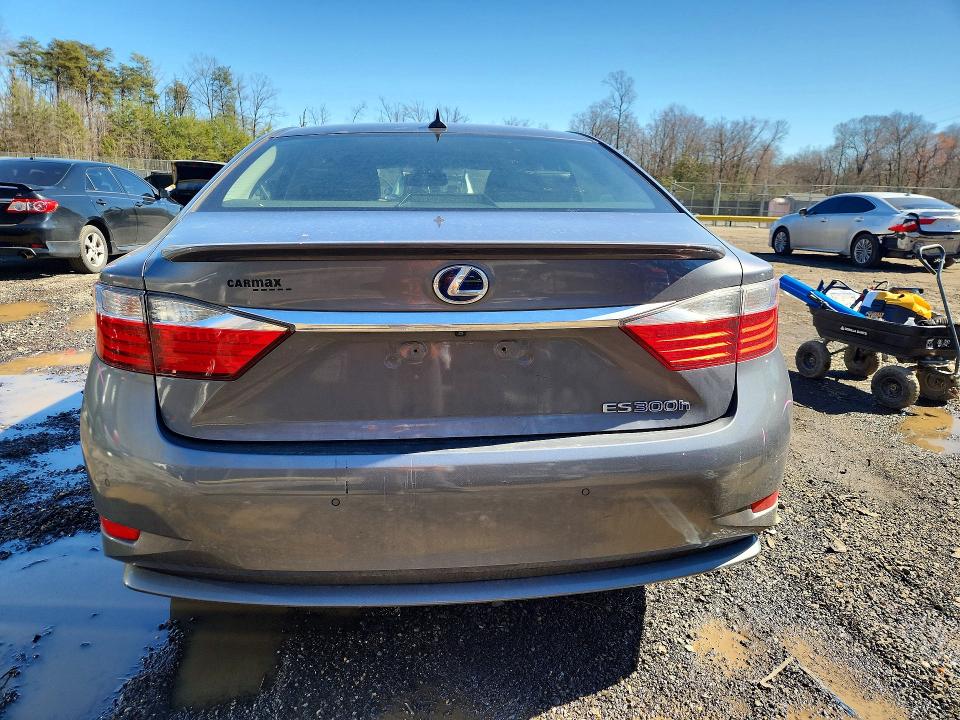 2014 Lexus Es 300h მანქანა იყიდება აუქციონზე, vin: JTHBW1GG2E2065605, აუქციონის ნომერი: 41742486