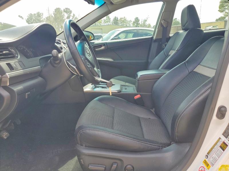 46057386 :رقم المزاد ، 4T1BF1FK4DU235355 vin ، 2013 Toyota Camry Se 4dr مزاد بيع