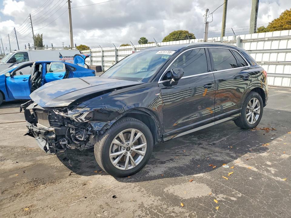 Продажа на аукционе авто 2023 Audi Q3, vin: WA1DECF31P1090537, номер лота: 46261786