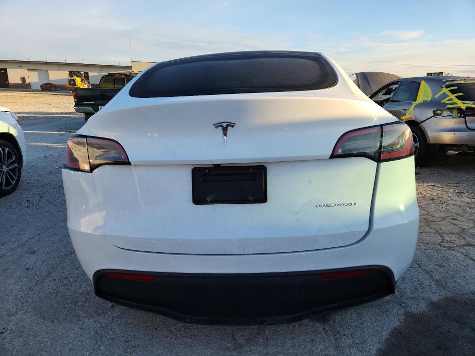 Продажа на аукционе авто 2023 Tesla Model Y, vin: 7SAYGDEE9PF833241, номер лота: 46461946