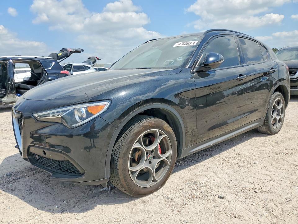 Auction sale of the 2018 Alfa Romeo Stelvio, vin: ZASFAKNN1J7B72951, lot number: 47889376