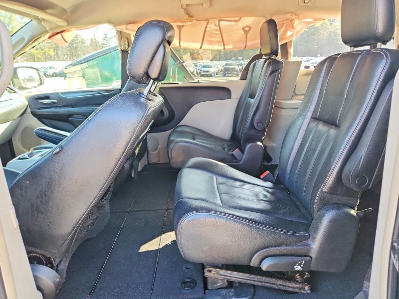 46592796 :رقم المزاد ، 2C4RC1BG3DR803170 vin ، 2013 Chrysler Town & Country مزاد بيع