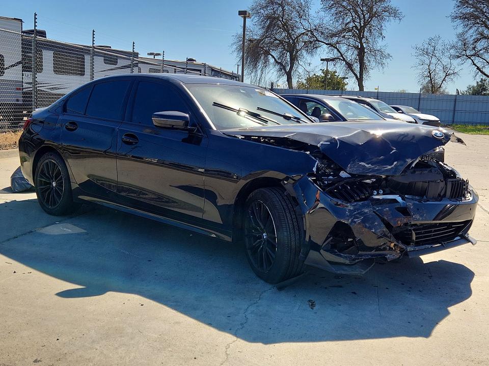 79578255 :رقم المزاد ، 3MW89FF0XP8D12441 vin ، 2023 Bmw 330xi مزاد بيع