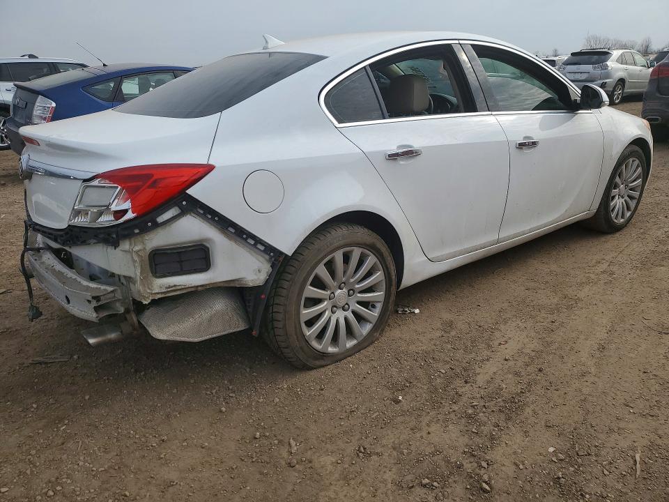 46967496 :رقم المزاد ، 2G4GS5EVXD9178578 vin ، 2013 Buick Regal مزاد بيع
