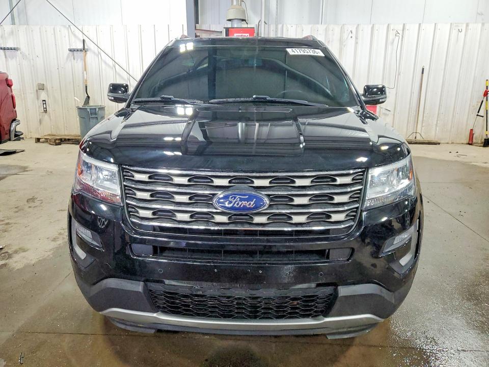 41795736 :رقم المزاد ، 1FM5K8DH9HGD81781 vin ، 2017 Ford Explorer مزاد بيع