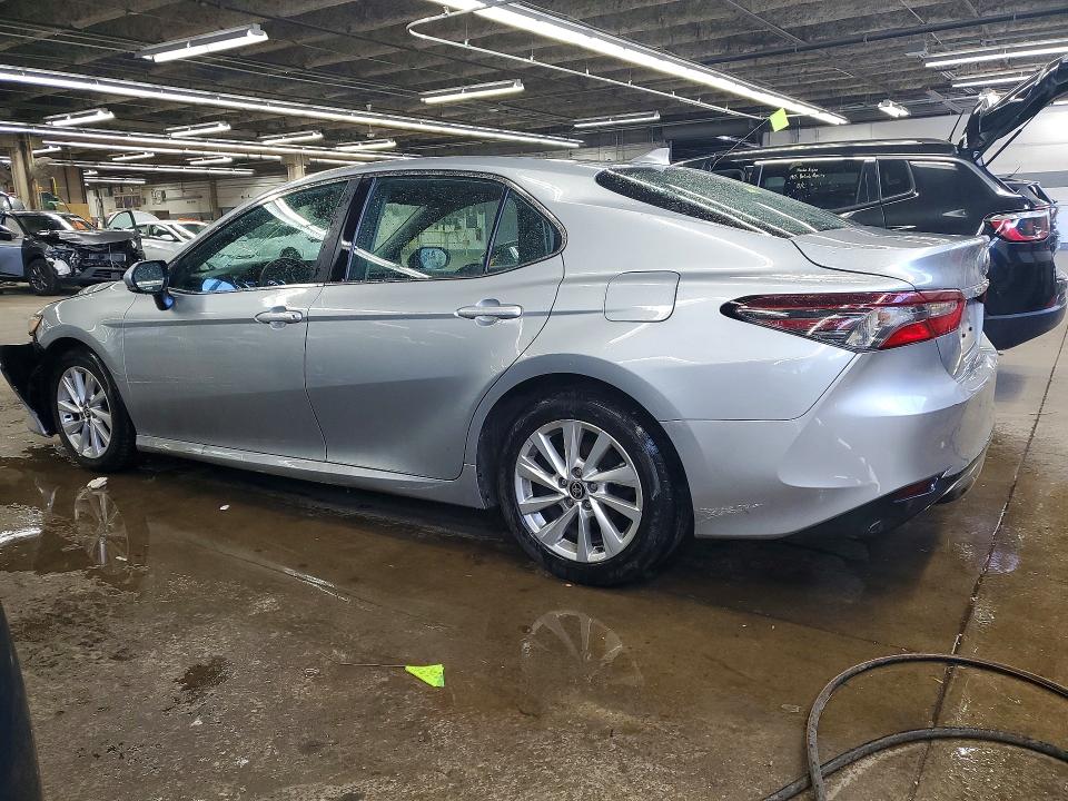 2023 Toyota Camry მანქანა იყიდება აუქციონზე, vin: 4T1C11AK7PU162044, აუქციონის ნომერი: 46320646
