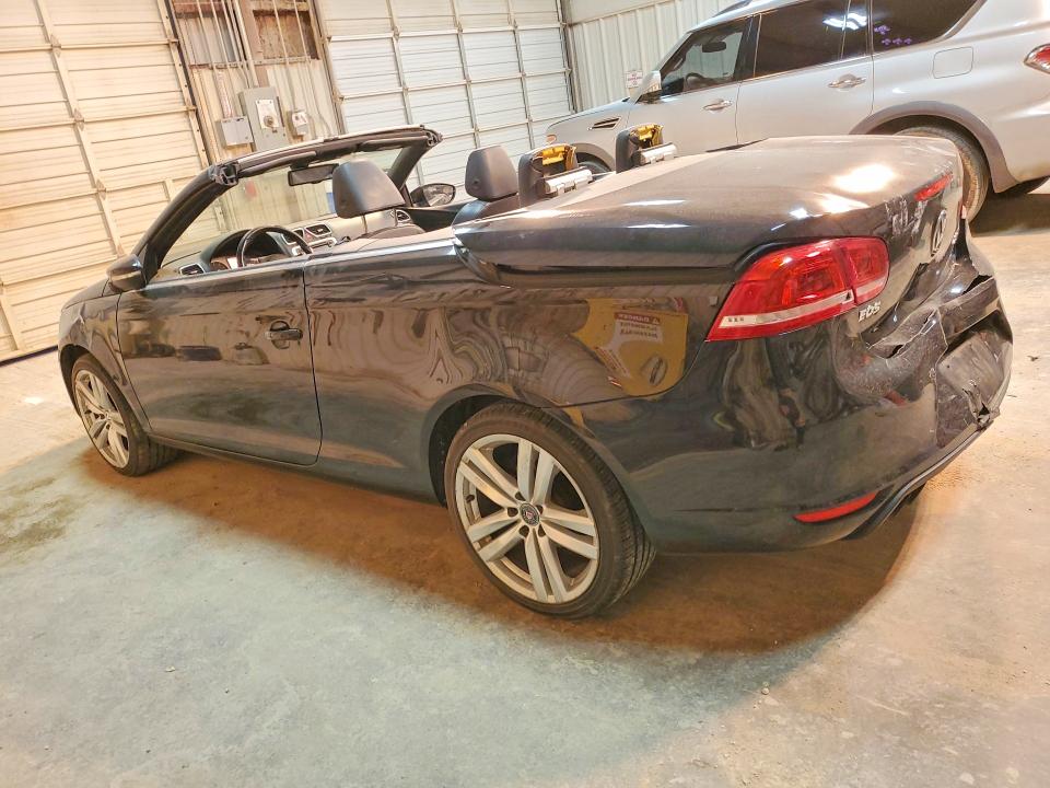 2015 Volkswagen Eos მანქანა იყიდება აუქციონზე, vin: WVWFW8AH5FV002043, აუქციონის ნომერი: 41926496