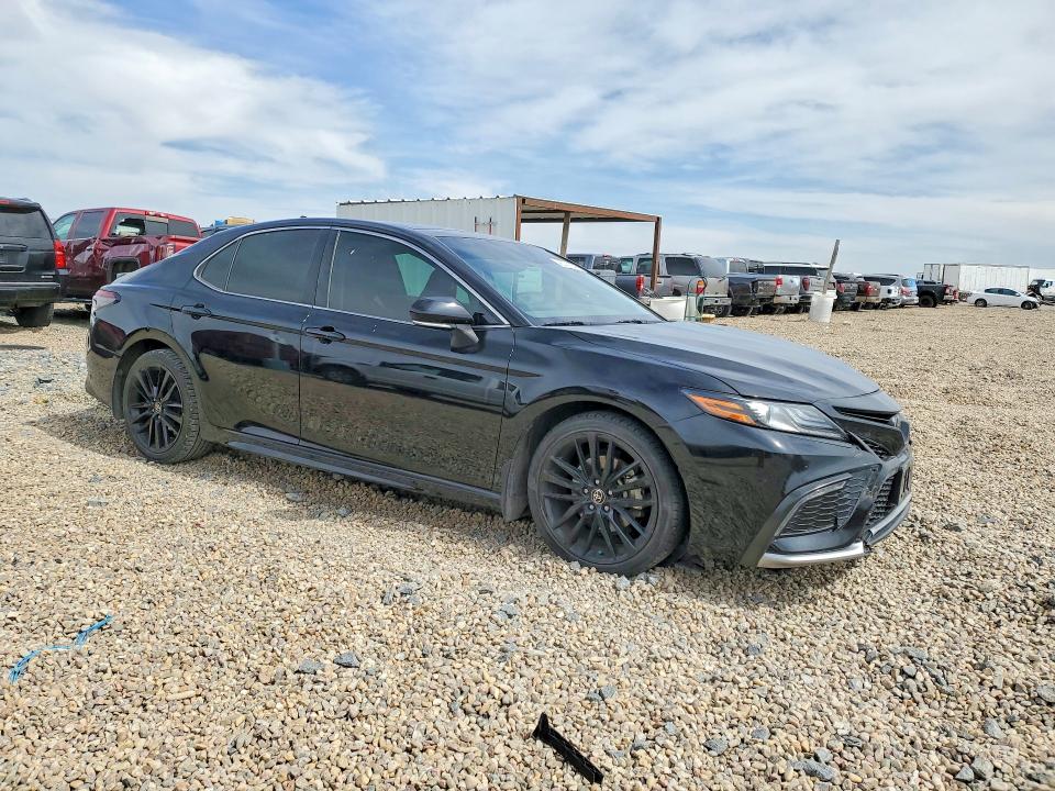 46341046 :رقم المزاد ، 4T1K61AK9NU018621 vin ، 2022 Toyota Camry مزاد بيع