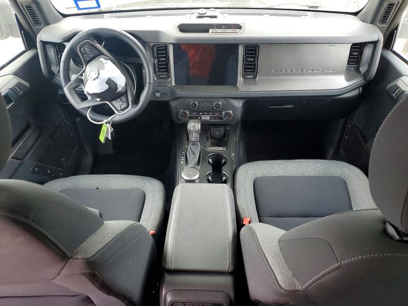 Продажа на аукционе авто 2025 Ford Bronco, vin: 1FMDE7BHXSLA62453, номер лота: 41641596