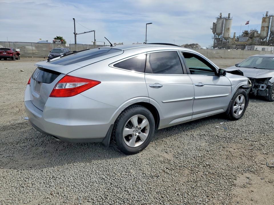 41673356 :رقم المزاد ، 5J6TF1H36BL002766 vin ، 2011 Honda Accord Crosstour مزاد بيع