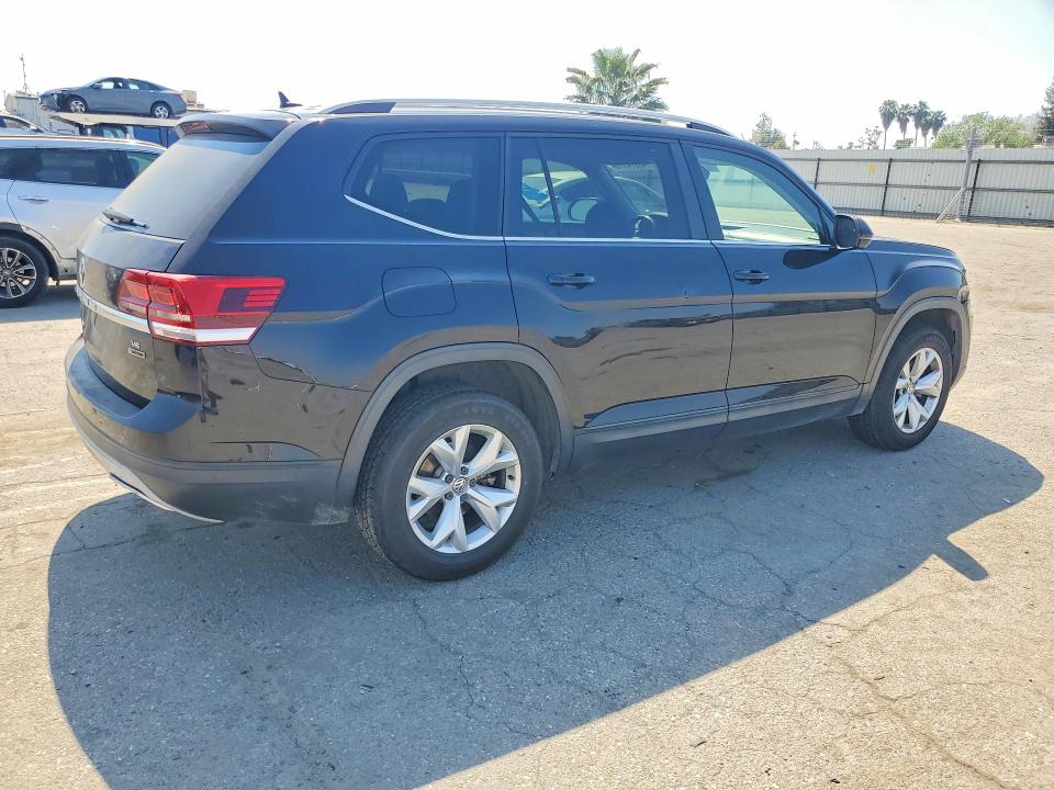 46914116 :رقم المزاد ، 1V2KR2CA1JC523427 vin ، 2018 Volkswagen Atlas مزاد بيع