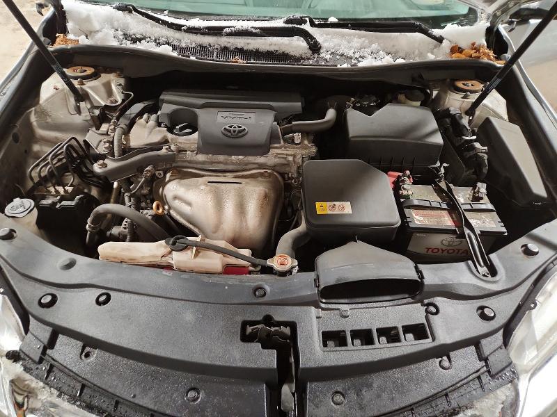 41981186 :رقم المزاد ، 4T1BF1FKXHU744100 vin ، 2017 Toyota Camry مزاد بيع