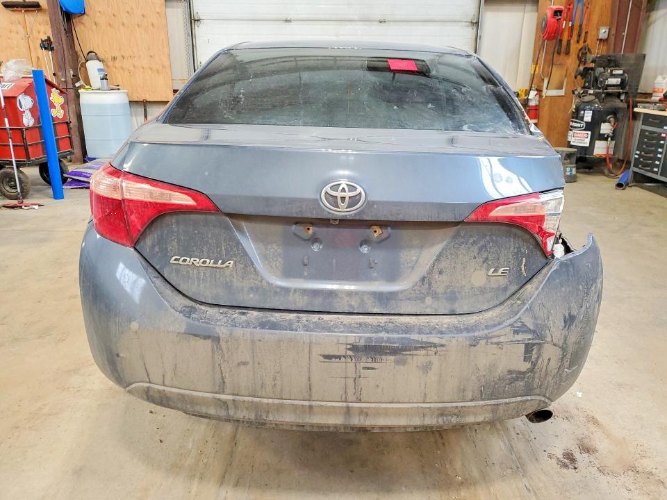Продаж на аукціоні авто 2018 Toyota Corolla Le 4dr, vin: 2T1BURHEXJC102365, номер лоту: 46667446