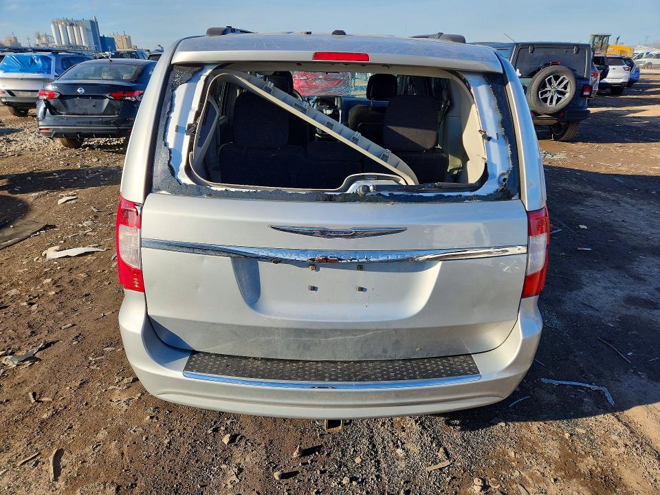 Auction sale of the 2011 Chrysler Town & Country, vin: 2A4RR5DG6BR605015, lot number: 46325956