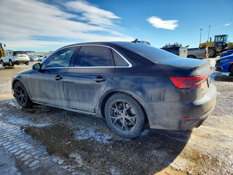 Продажа на аукционе авто 2017 Audi A4, vin: WAUFNAF4XHN010025, номер лота: 41835316