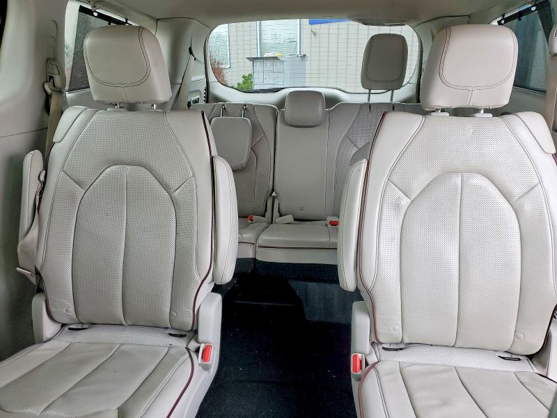 45958426 :رقم المزاد ، 2C4RC1GG5JR340551 vin ، 2018 Chrysler Pacifica مزاد بيع