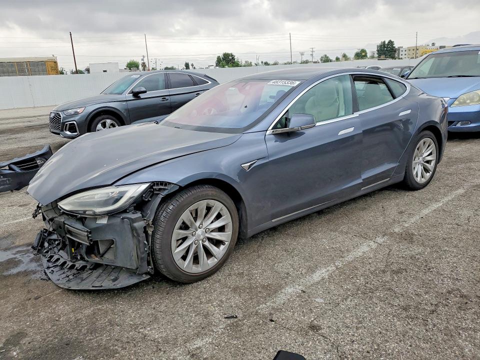 Aukcja sprzedaży 2017 Tesla Model S, vin: 5YJSA1E1XHF217582, numer aukcji: 48315336