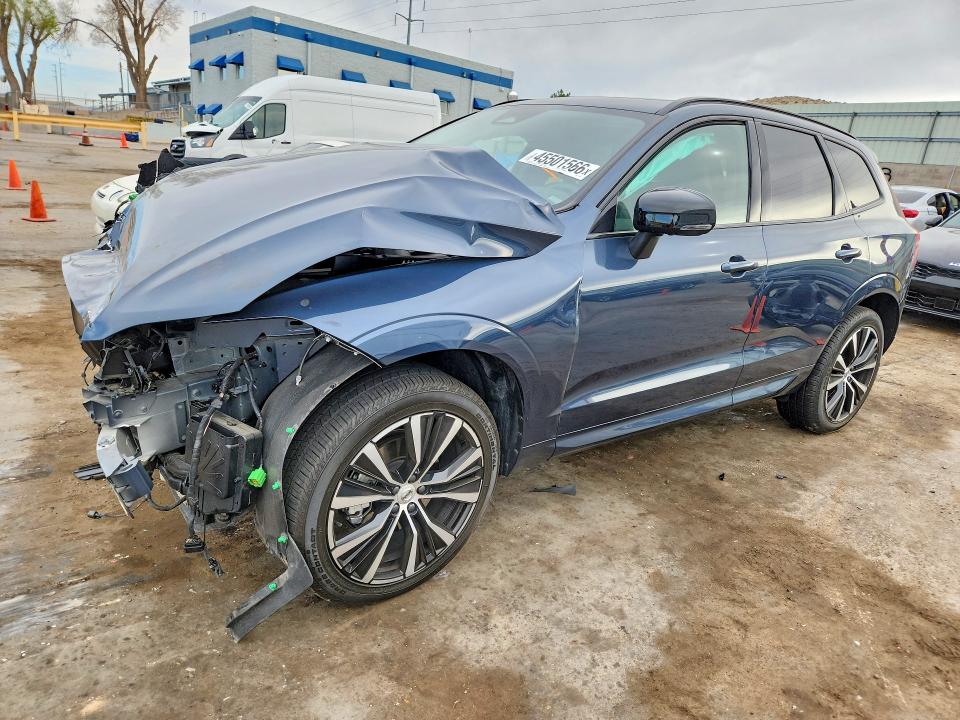 45501566 :رقم المزاد ، YV4M12RC3S1112681 vin ، 2025 Volvo Xc60 مزاد بيع