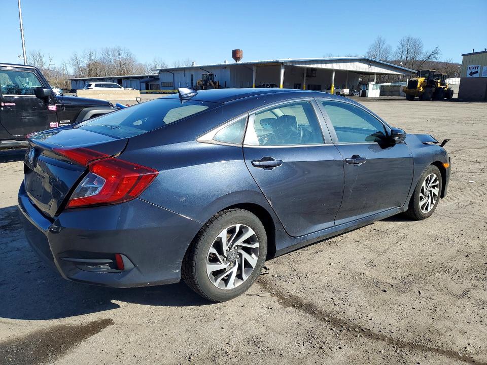 Продаж на аукціоні авто 2017 Honda Civic, vin: 2HGFC2F7XHH523455, номер лоту: 46882206