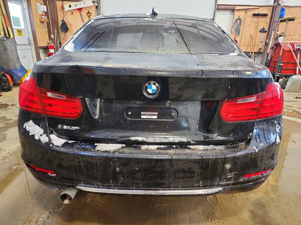 Продажа на аукционе авто 2015 Bmw 320, vin: WBA3C3G54FNT51722, номер лота: 45831226