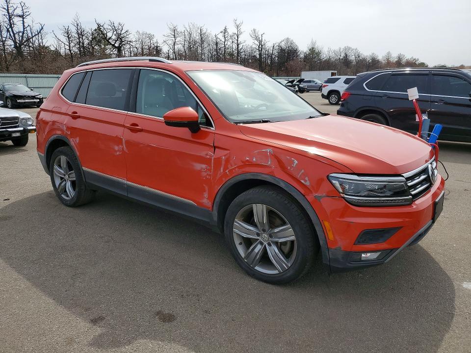 46523686 :رقم المزاد ، 3VV4B7AX3KM008899 vin ، 2019 Volkswagen Tiguan مزاد بيع