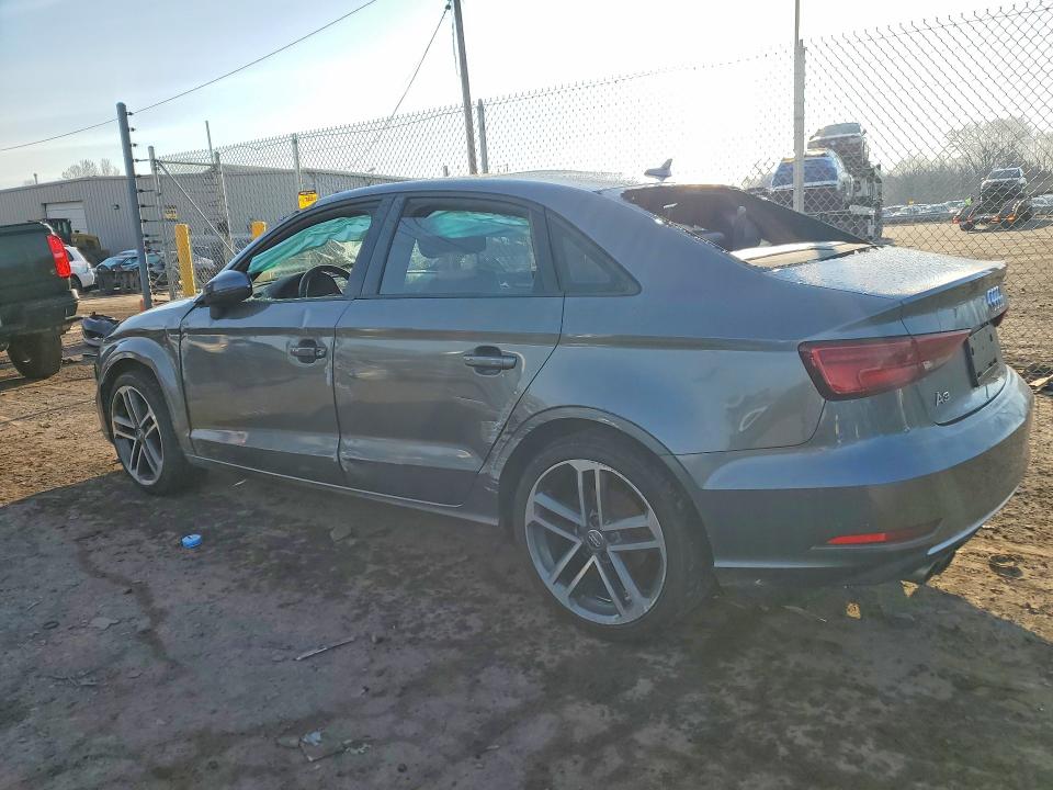 Aukcja sprzedaży 2018 Audi A3, vin: WAUAUGFFXJ1000397, numer aukcji: 46486456