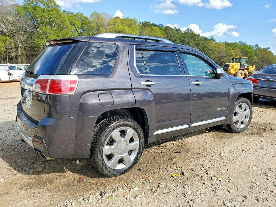 48144536 :رقم المزاد ، 2GKFLUE38F6124789 vin ، 2015 Gmc Terrain مزاد بيع