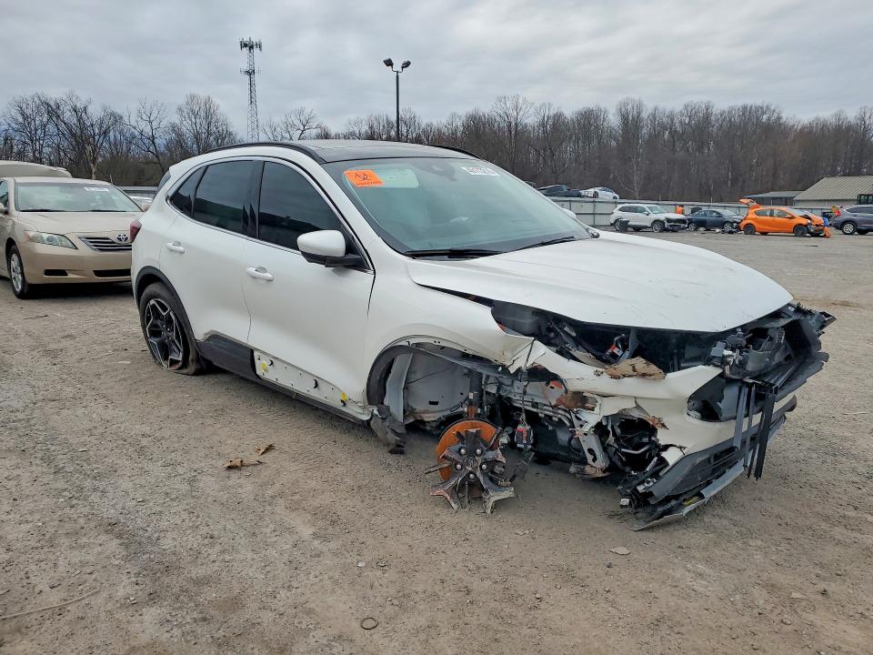 2026 Ford Escape მანქანა იყიდება აუქციონზე, vin: 1FMCU9JZ5TUA15069, აუქციონის ნომერი: 46173216