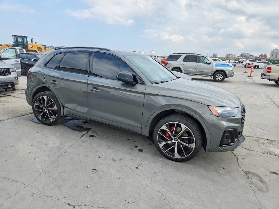 47359426 :رقم المزاد ، WA1B4AFY2R2084575 vin ، 2024 Audi Sq5 مزاد بيع