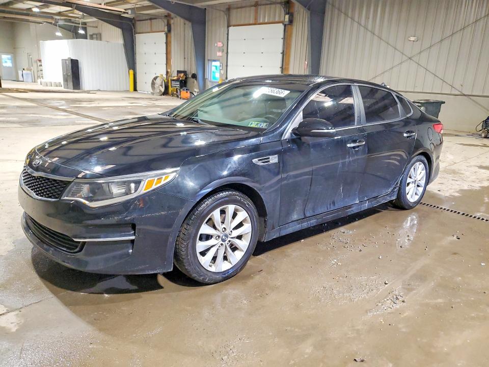 Продажа на аукционе авто 2018 Kia Optima, vin: 5XXGT4L3XJG262563, номер лота: 46656366
