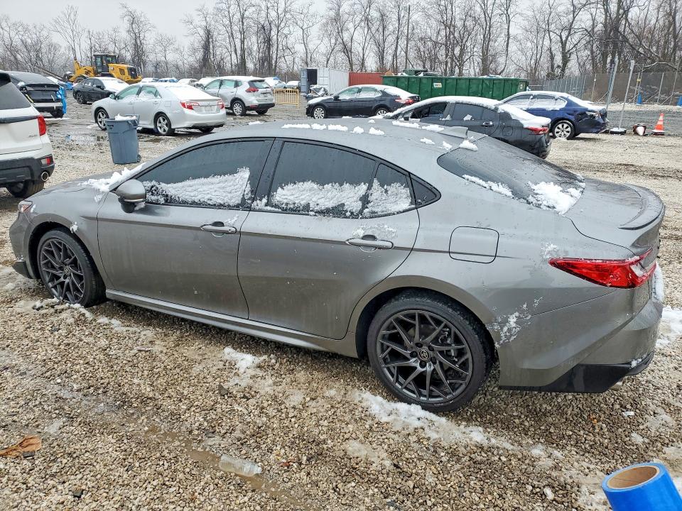 79600195 :رقم المزاد ، 4T1DBADK8SU525683 vin ، 2025 Toyota Camry مزاد بيع
