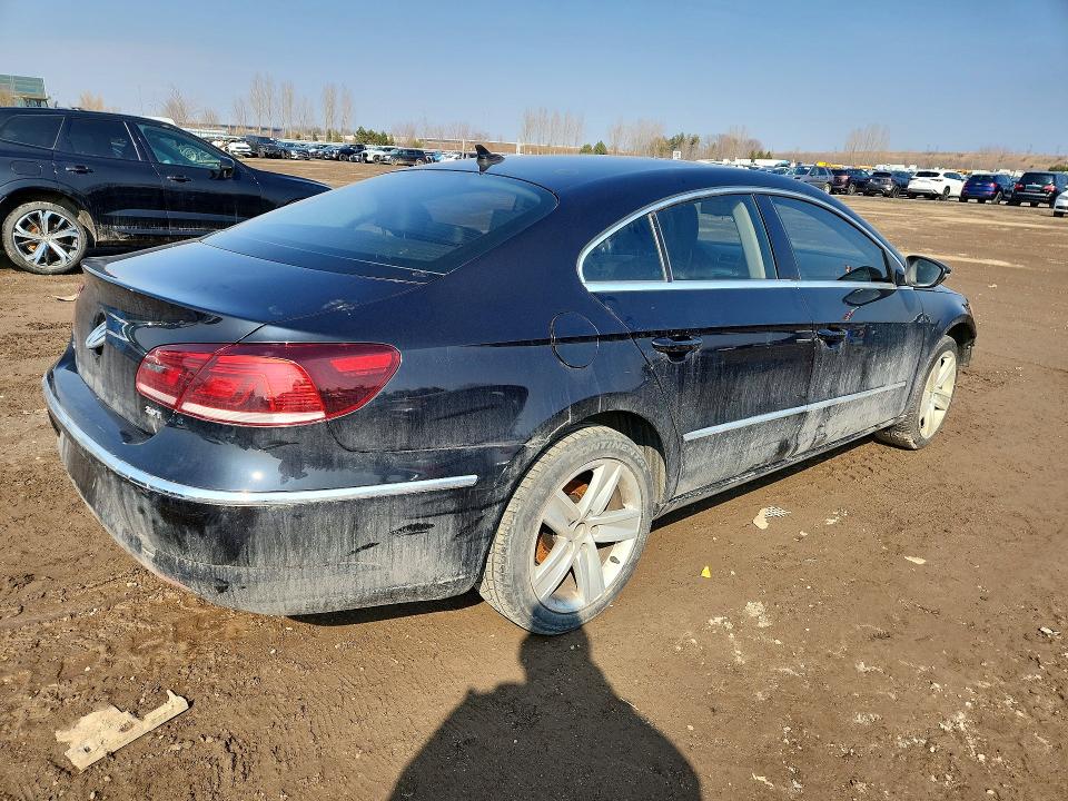 79444945 :رقم المزاد ، WVWBN7AN7FE828247 vin ، 2015 Volkswagen Cc مزاد بيع