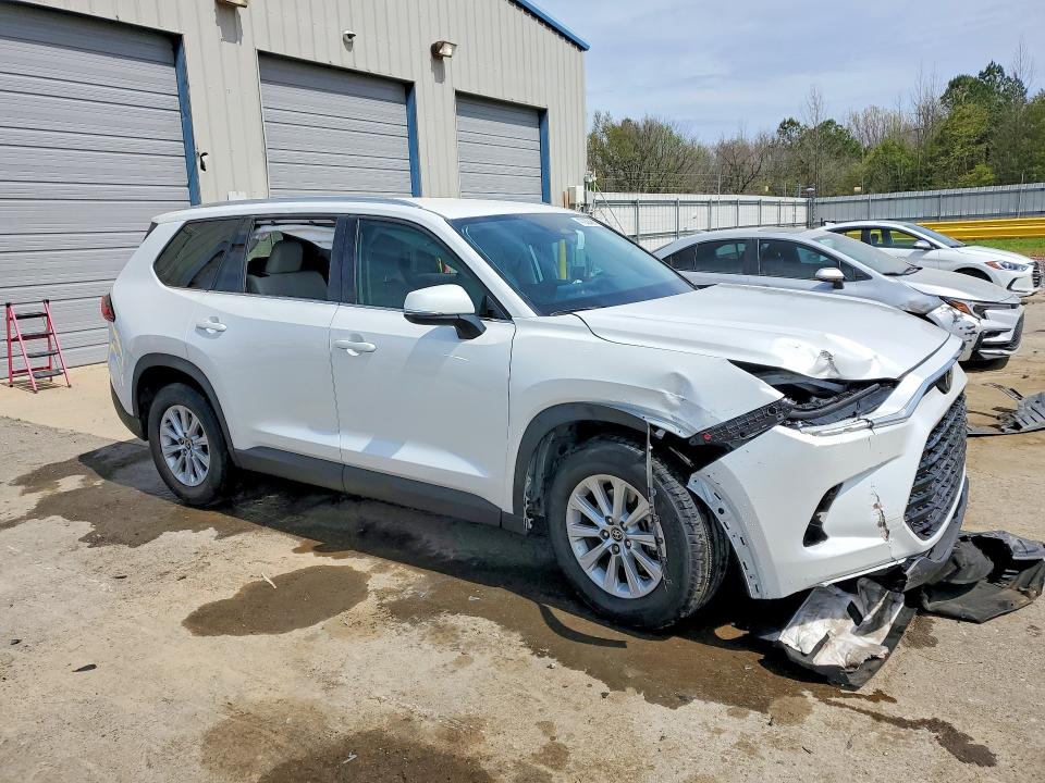 Продажа на аукционе авто 2024 Toyota Grand Highlander Hybrid, vin: 5TDACAB59RS019134, номер лота: 47229486