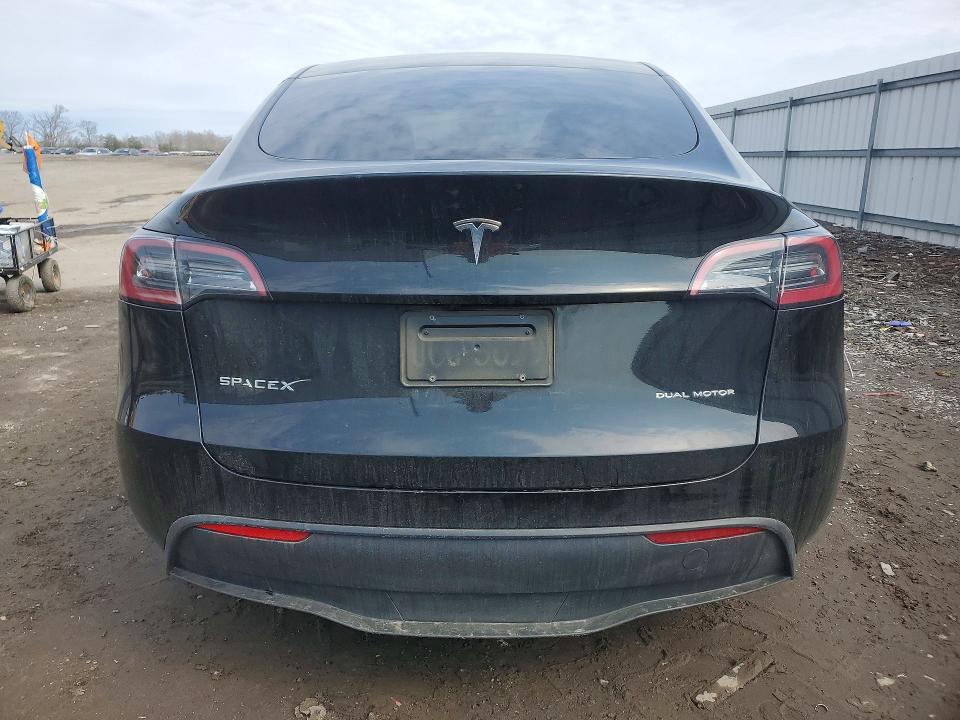 Продажа на аукционе авто 2023 Tesla Model Y, vin: 7SAYGAEE8PF871705, номер лота: 46123696