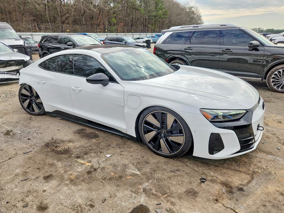 Продажа на аукционе авто 2023 Audi E-tron Gt, vin: WAUEJBFW5P7007776, номер лота: 79454965