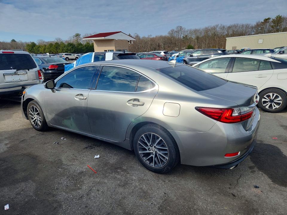 46755756 :رقم المزاد ، JTHBK1GG7G2237318 vin ، 2016 Lexus Es مزاد بيع