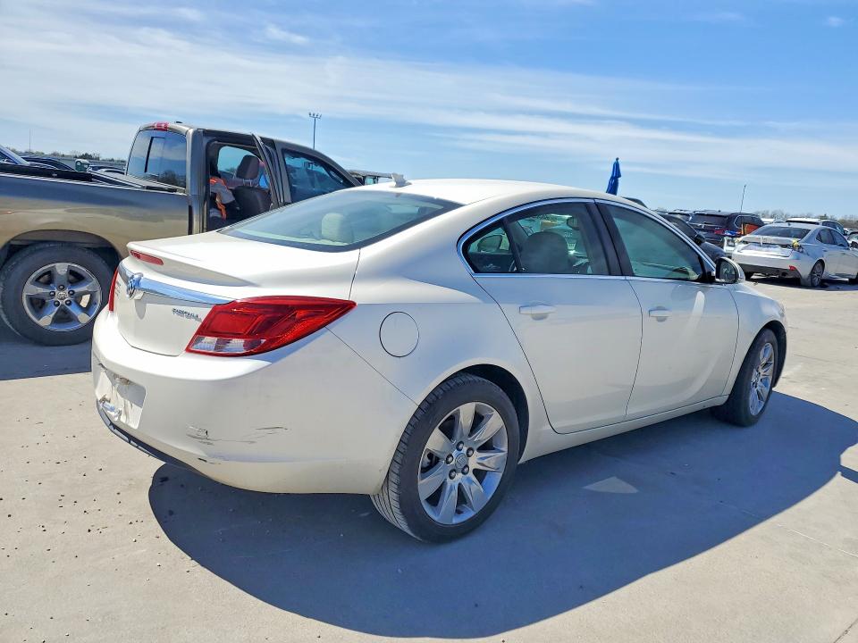 46582126 :رقم المزاد ، 2G4GR5EK8C9188266 vin ، 2012 Buick Regal مزاد بيع