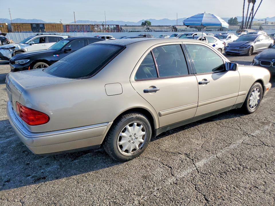 Продажа на аукционе авто 1998 Mercedes-benz E, vin: WDBJF65F8WA648660, номер лота: 46035436