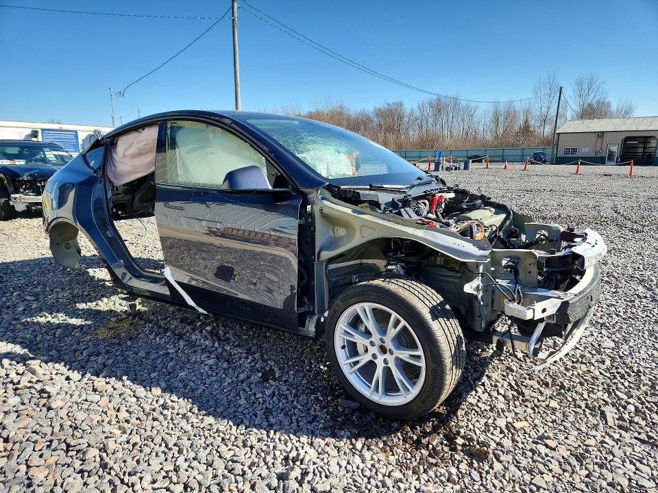 Продаж на аукціоні авто 2022 Tesla Model Y, vin: 7SAYGDEE1NA015609, номер лоту: 45565766