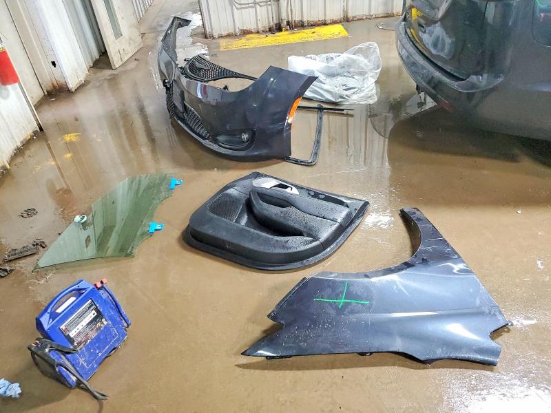79905095 :رقم المزاد ، 2C4RC3BG7LR267852 vin ، 2020 Chrysler Pacifica مزاد بيع
